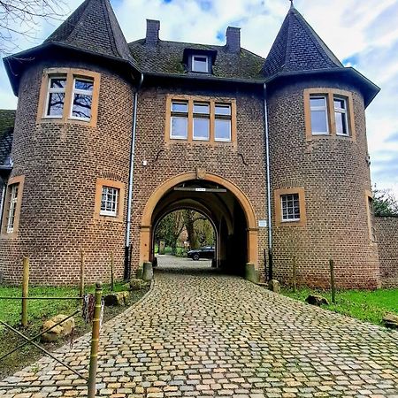 Apartments Am Schloss Rimburg Ubach-Palenberg Exterior foto