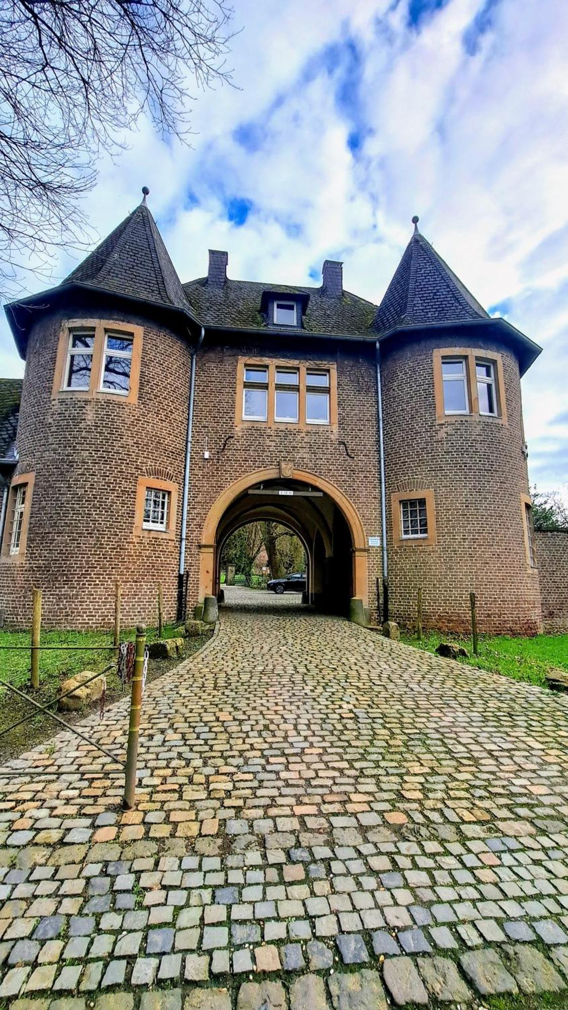 Apartments Am Schloss Rimburg Ubach-Palenberg Exterior foto