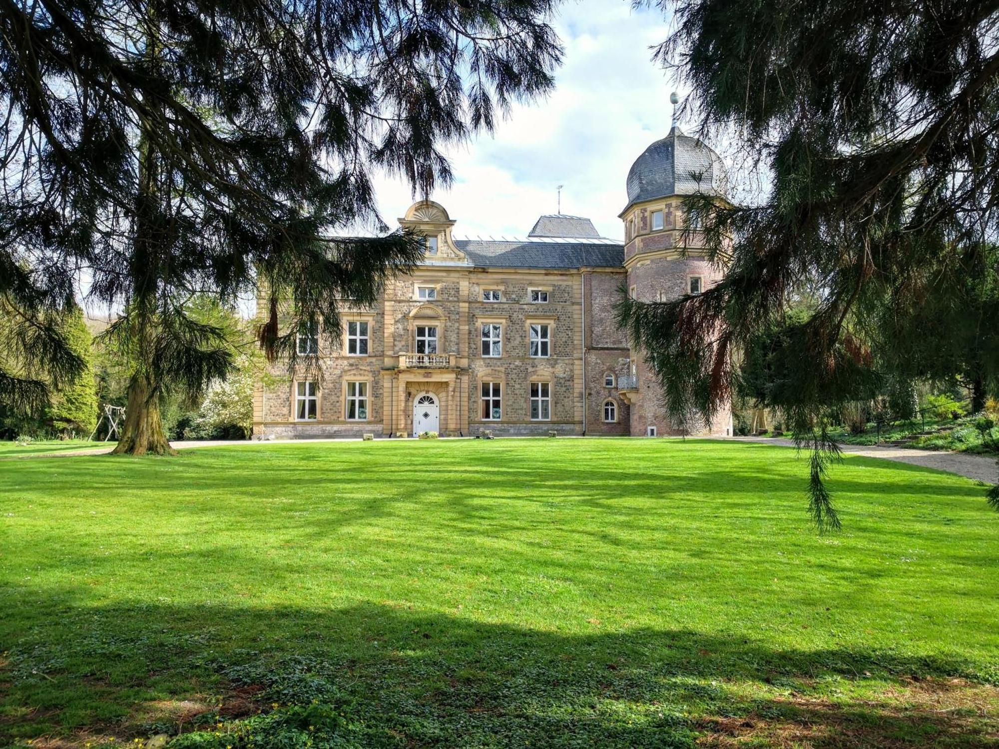 Apartments Am Schloss Rimburg Ubach-Palenberg Exterior foto
